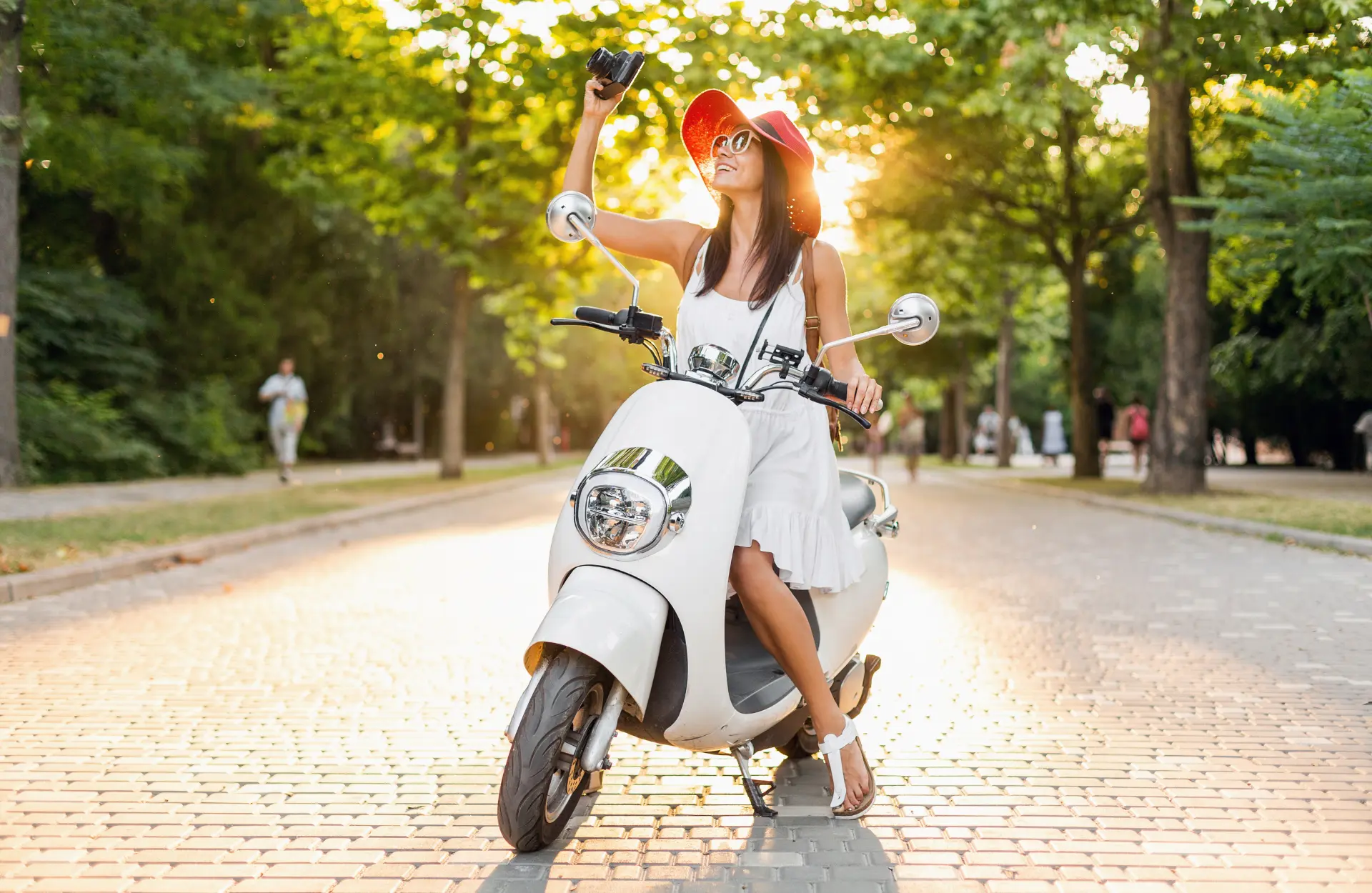 Finding Your Fit: Choosing the Right Two-Wheeler for Women As Per Needs